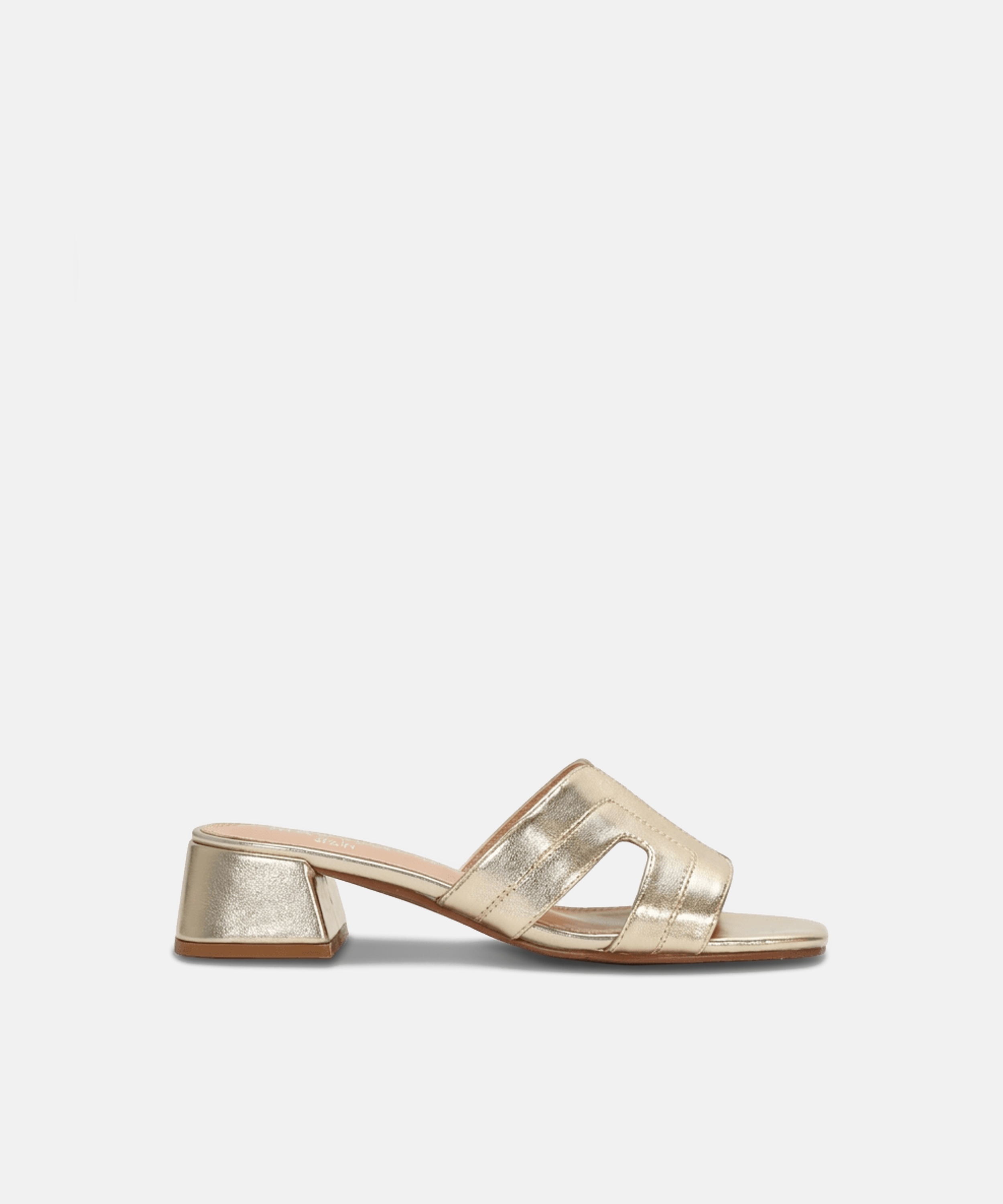 Sandalia mule tac&oacute;n bajo